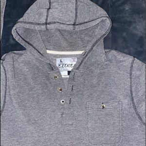 Men’s hooded long sleeve shirt